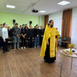 Помощник благочинного посетил Социально-реабилитационный центр для несовершеннолетних