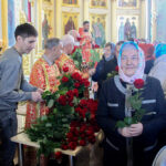 Прихожанок поздравили с Православным женским днем