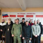 Помощник благочинного благословил призывников на военную службу